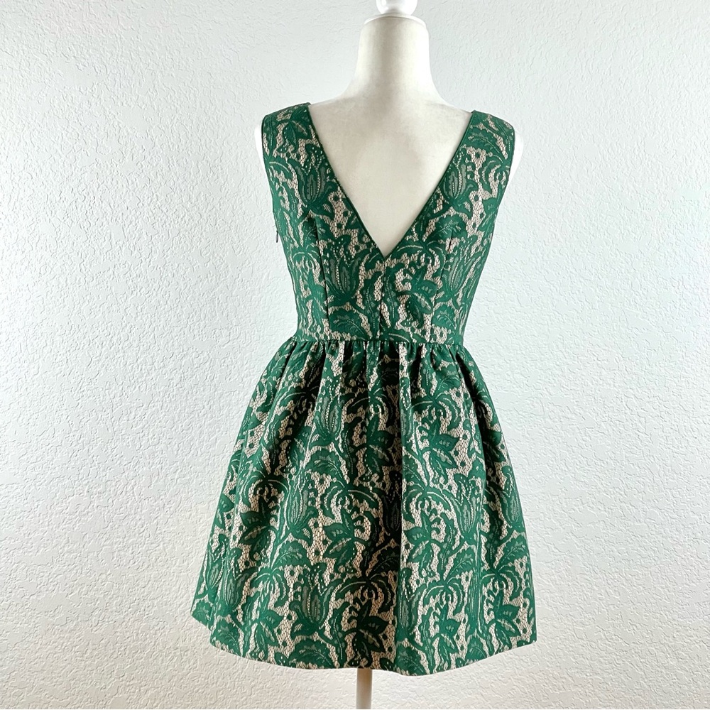 Zara Green Tulip Lace Mini Dress Size M - Picture 5 of 10